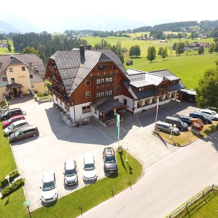 Hotel Neuwirt Ramsau am Dachstein Bagian luar foto