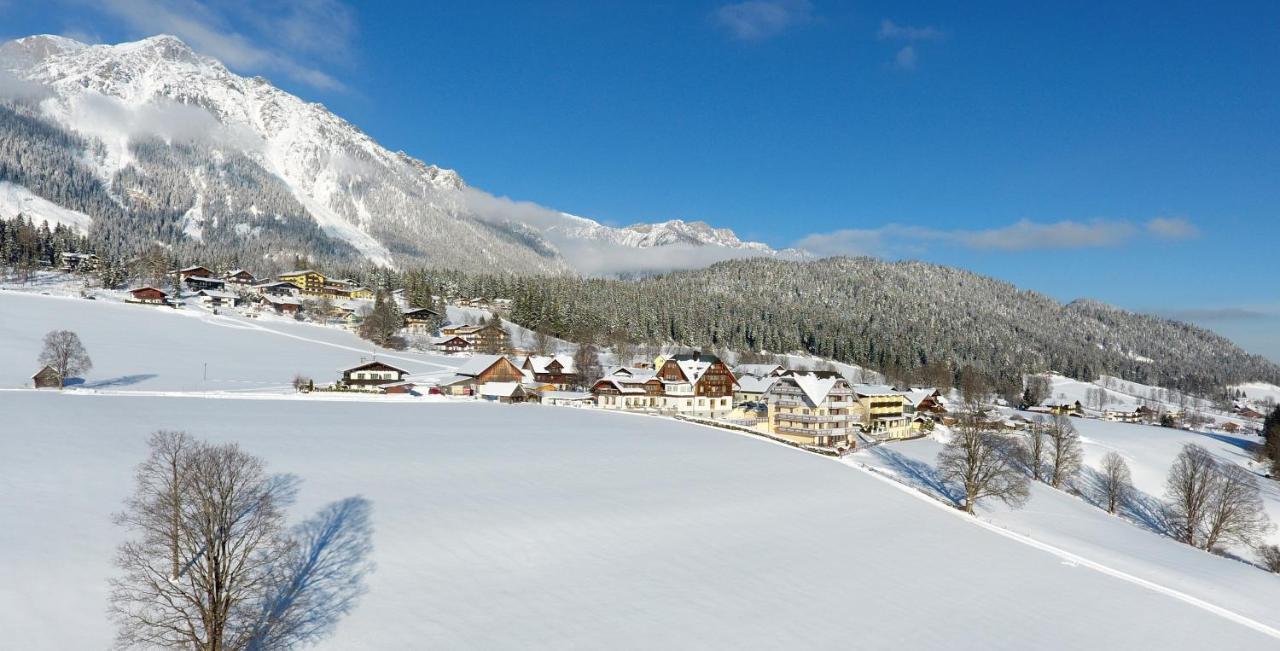 Hotel Neuwirt Ramsau am Dachstein Bagian luar foto