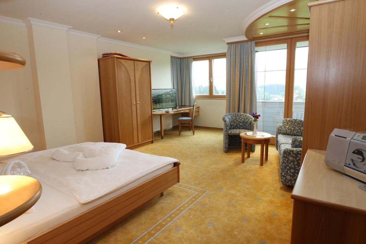 Hotel Neuwirt Ramsau am Dachstein Bagian luar foto