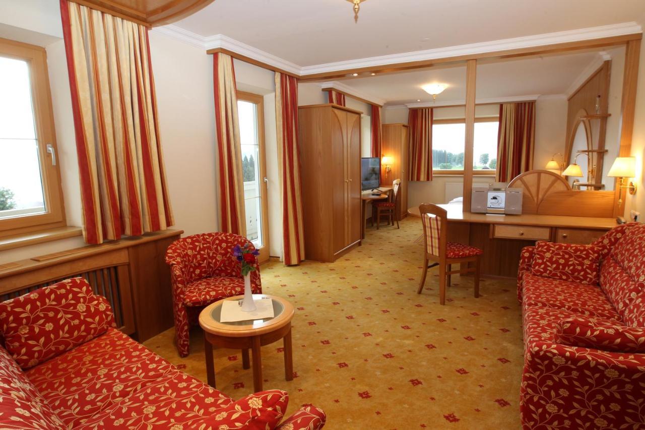 Hotel Neuwirt Ramsau am Dachstein Bagian luar foto