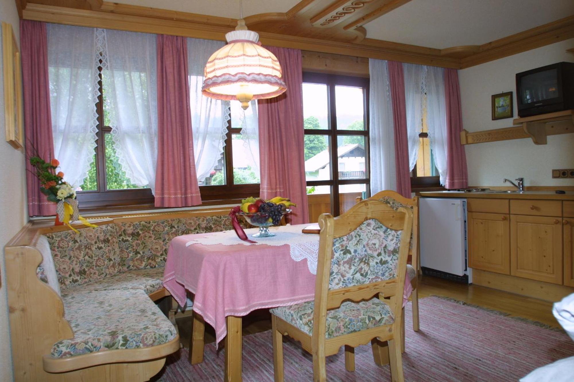 Hotel Neuwirt Ramsau am Dachstein Bagian luar foto