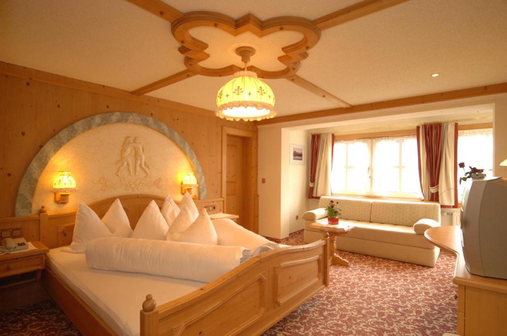 Hotel Neuwirt Ramsau am Dachstein Bagian luar foto